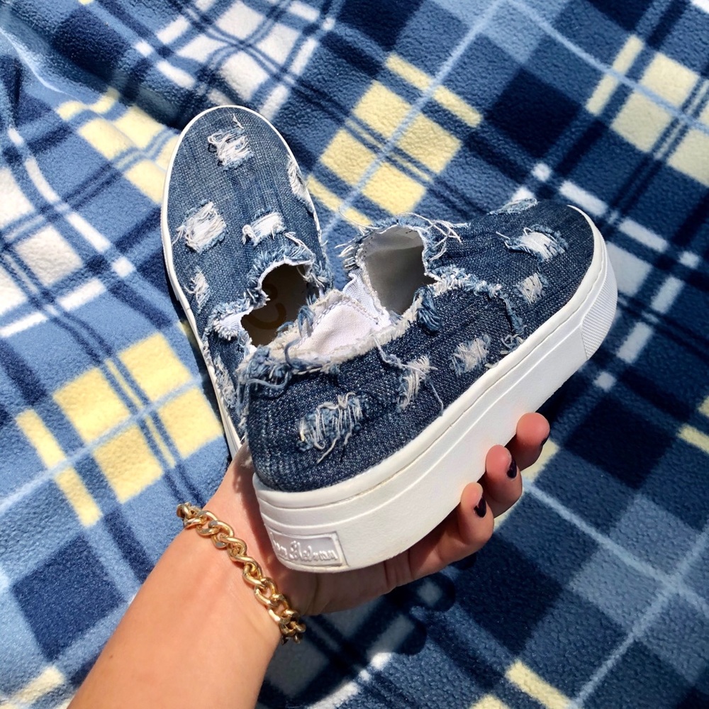 Adorable Denim Shoes!